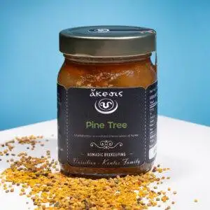 Naturlig Tall rå honung från skogen